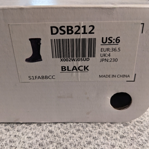 Women's Winter Fur Lined Mid Calf Snow Boots -- Size 6 - Picture 4 of 5